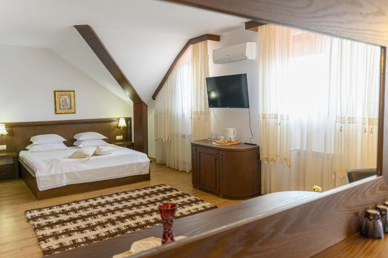 Boutique L Do Rado 3*